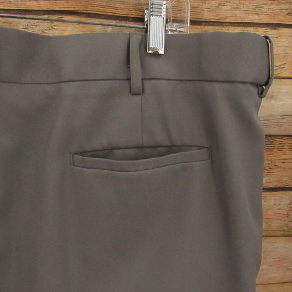 PGA TOUR Men's Gray Golf Shorts 42 - Picture 5 of 10